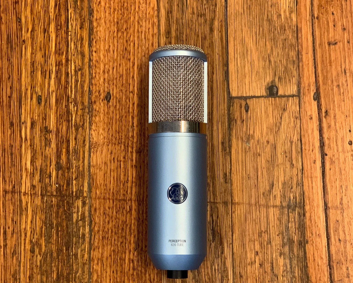 AKG Perception 820 Tube Condenser Microphone