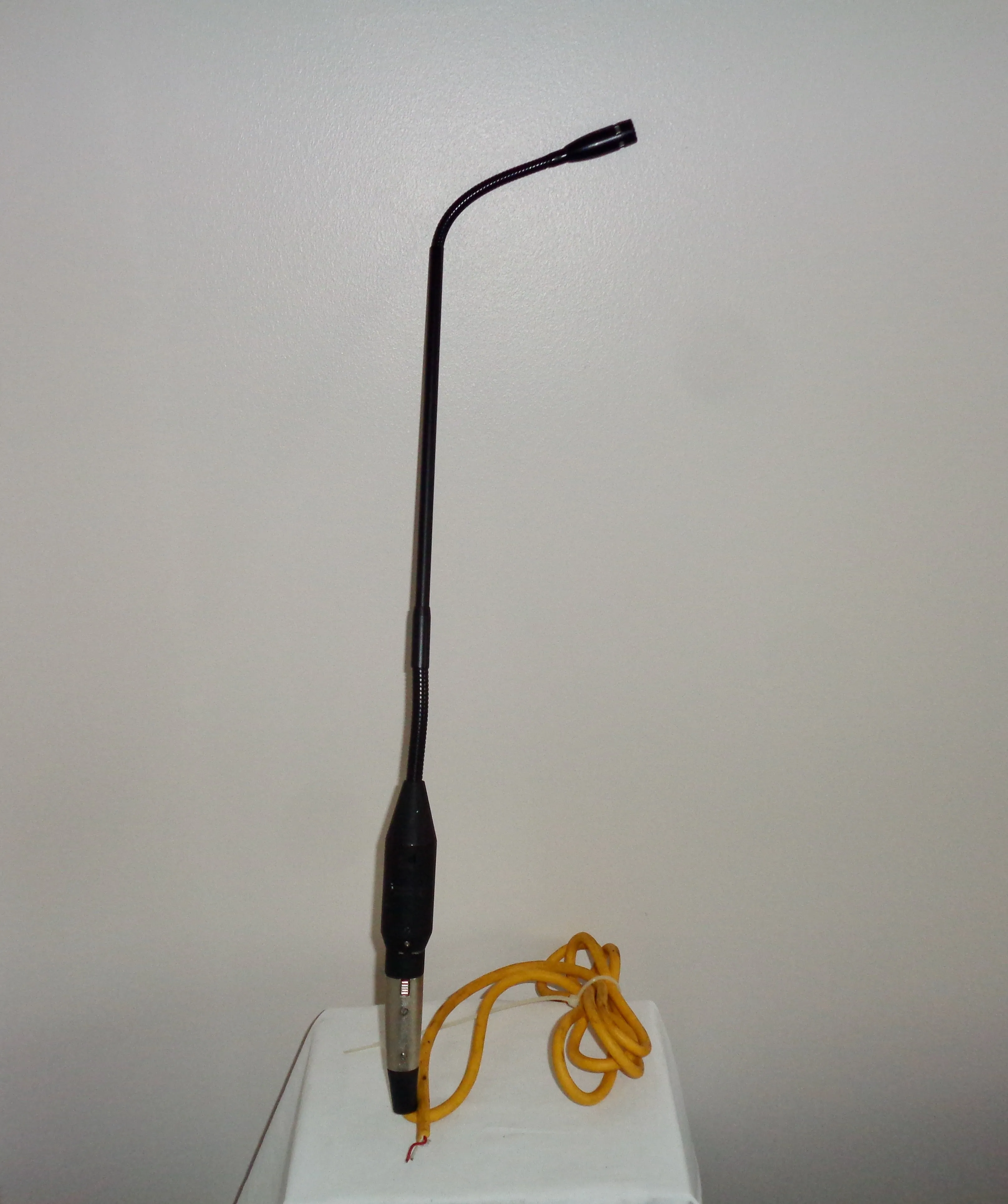 Audio Technica AT857QMLa Condenser Cardioid Microphone With Cable Connector