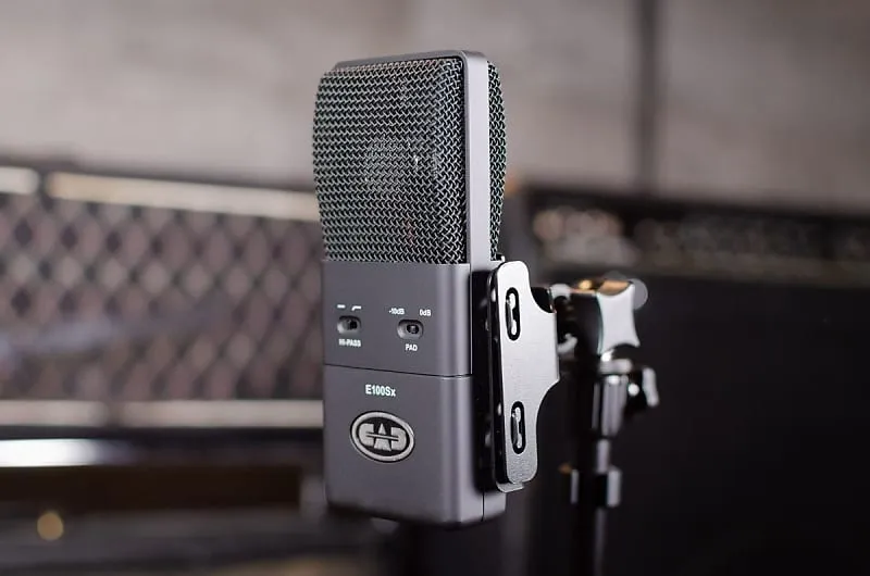 CAD Equitek E100SX Large Diaphragm Supercardioid Condenser Microphone
