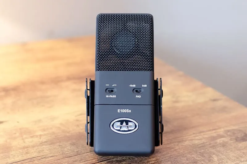 CAD Equitek E100SX Large Diaphragm Supercardioid Condenser Microphone