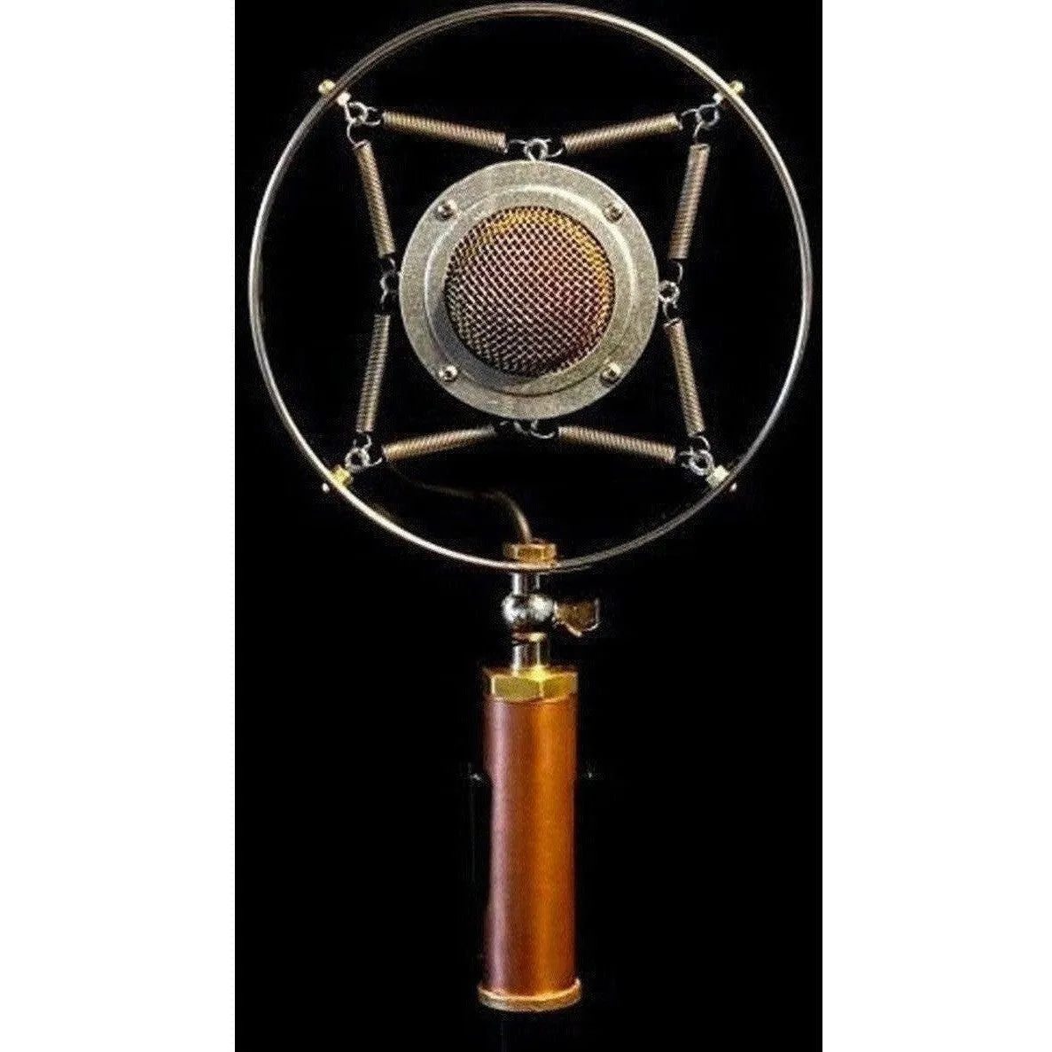 Ear Trumpet Labs Myrtle Condensor Microphone