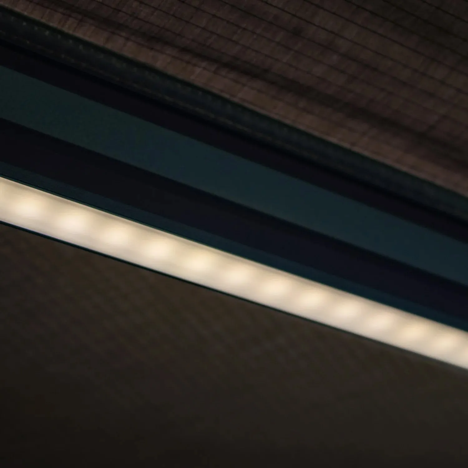 Eclipse 270° Freestanding LED Swing Arm Awning (UK Passenger Side) - Darche - T050801740