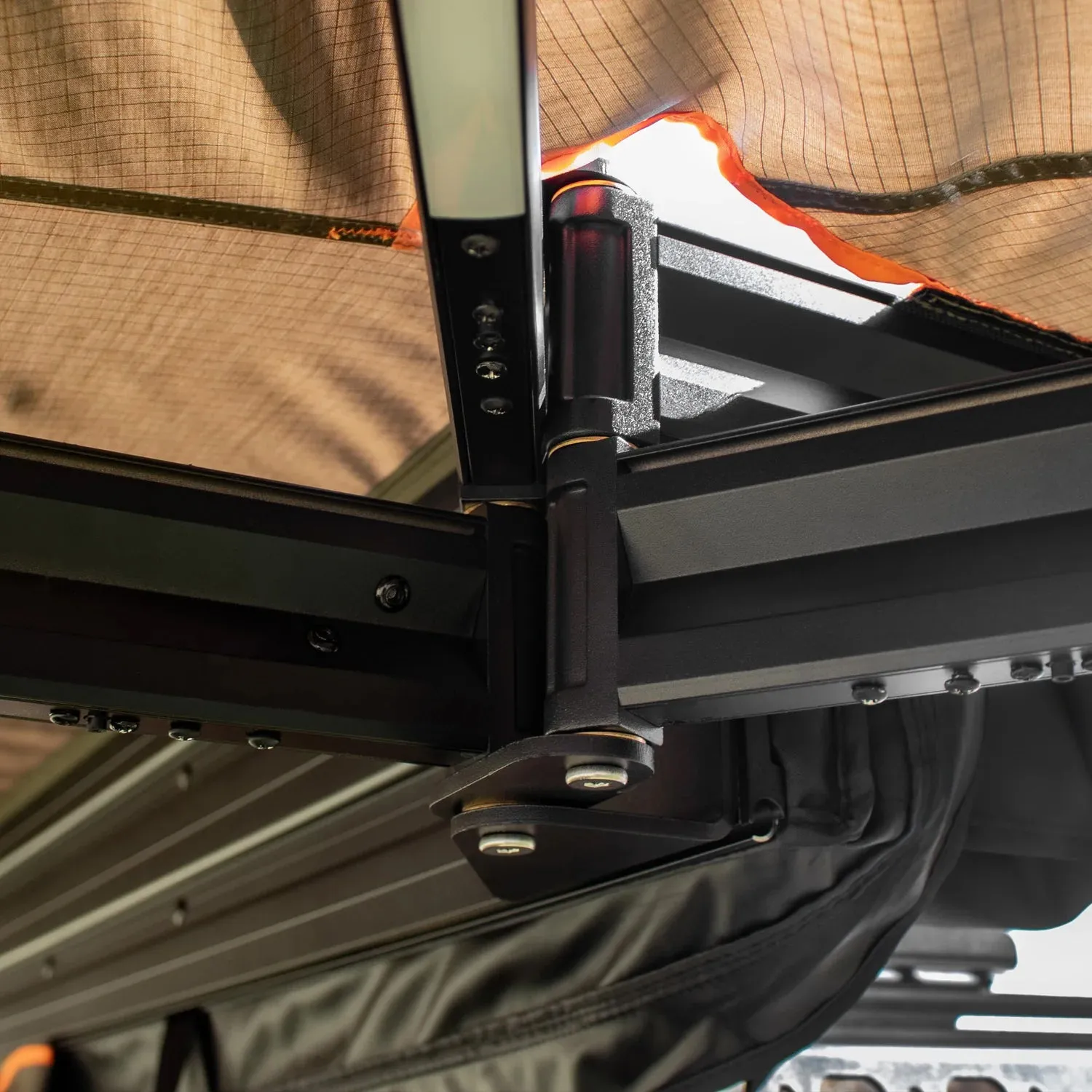 Eclipse 270° Freestanding LED Swing Arm Awning (UK Passenger Side) - Darche - T050801740
