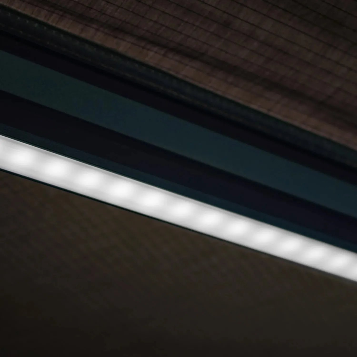 Eclipse 270° Freestanding LED Swing Arm Awning (UK Passenger Side) - Darche - T050801740