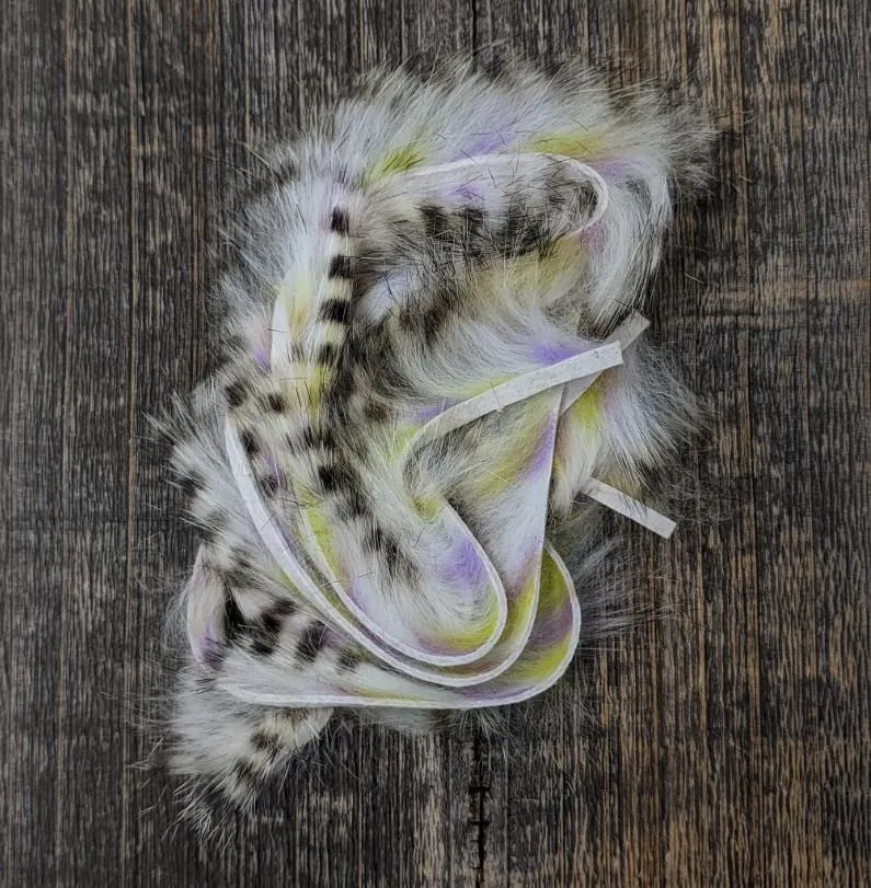 Hareline Dubbin Micro Black Barred Groovy Bunny Strip