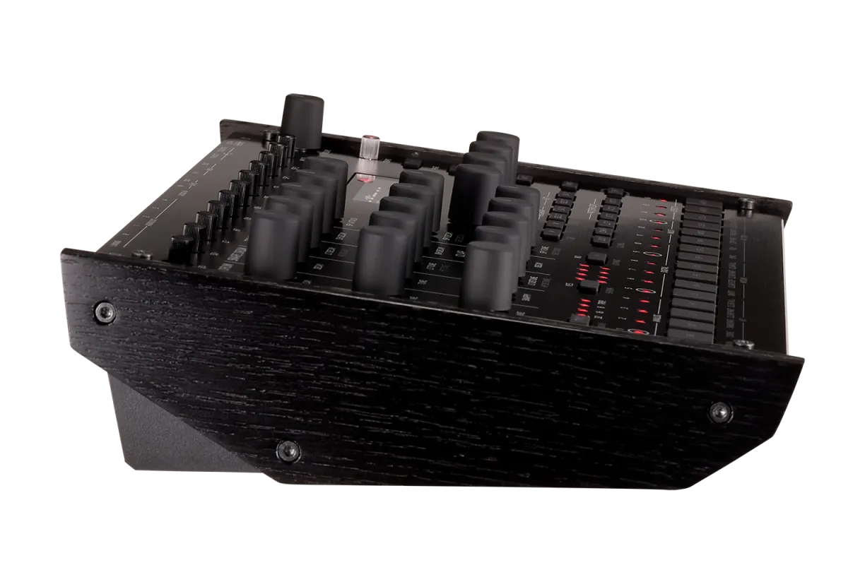 Korg Drumlogue Hybrid Drum Machine