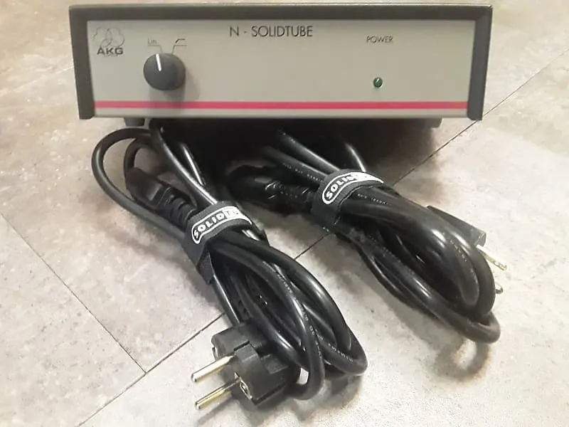 Microphone AKG SolidTube Tube Condenser Microphone Power Transformer Supply