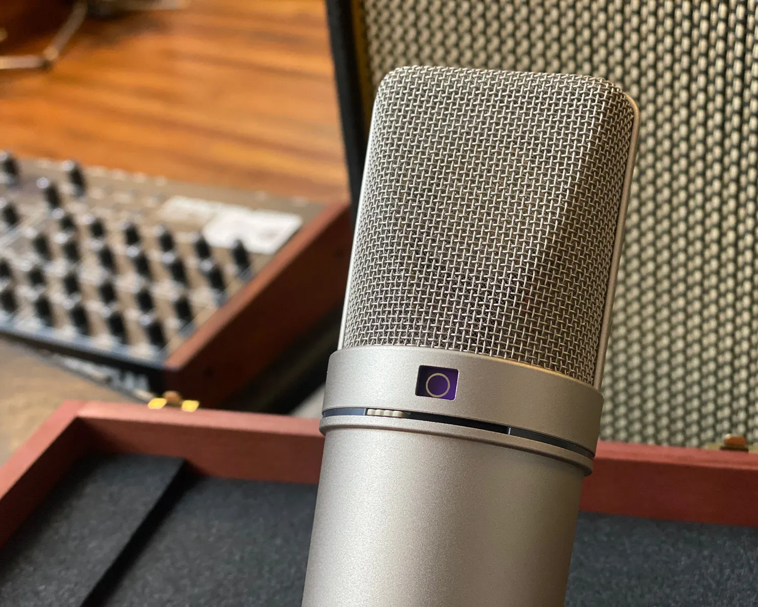 Neumann U87 Ai