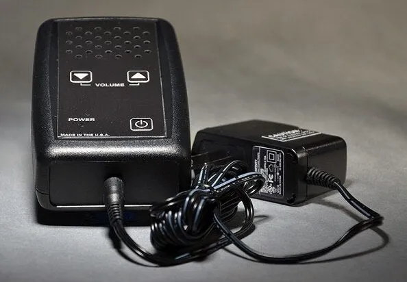 Rechargeable Audio Jammer - White Noise Generator  AJ-40