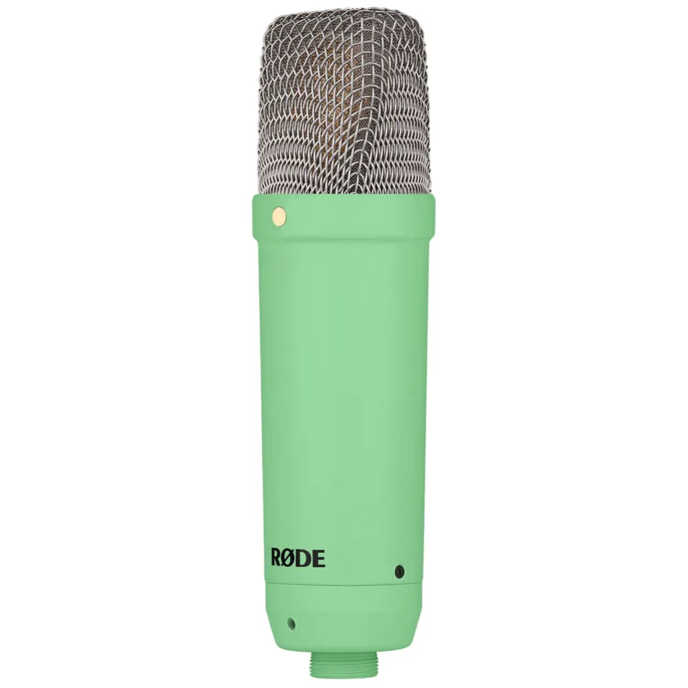 Rode NT1 Signature Series Studio Condenser Microphone with SM6 Shock Mount