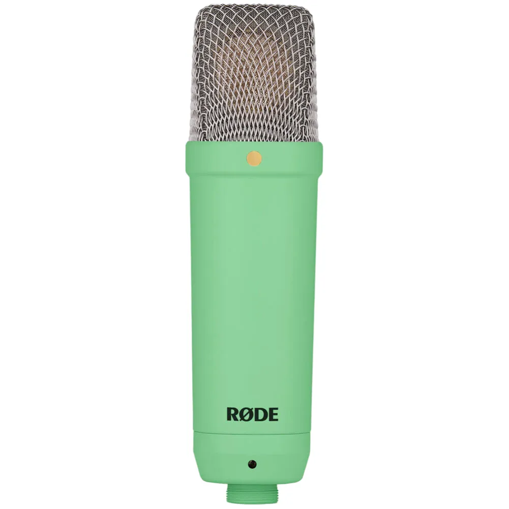 Rode NT1 Signature Series Studio Condenser Microphone with SM6 Shock Mount