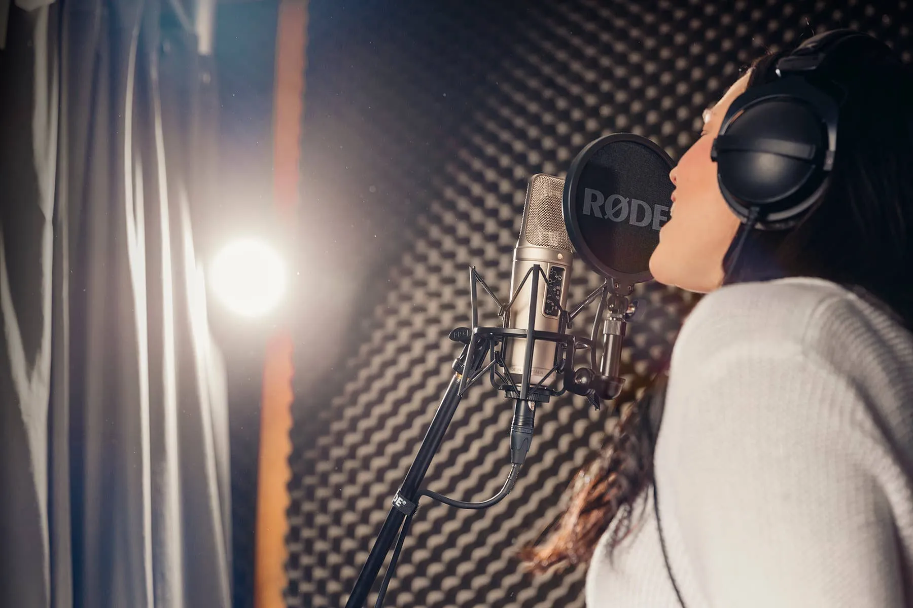 Rode NT2-A Multi-Pattern Dual Condenser Microphone