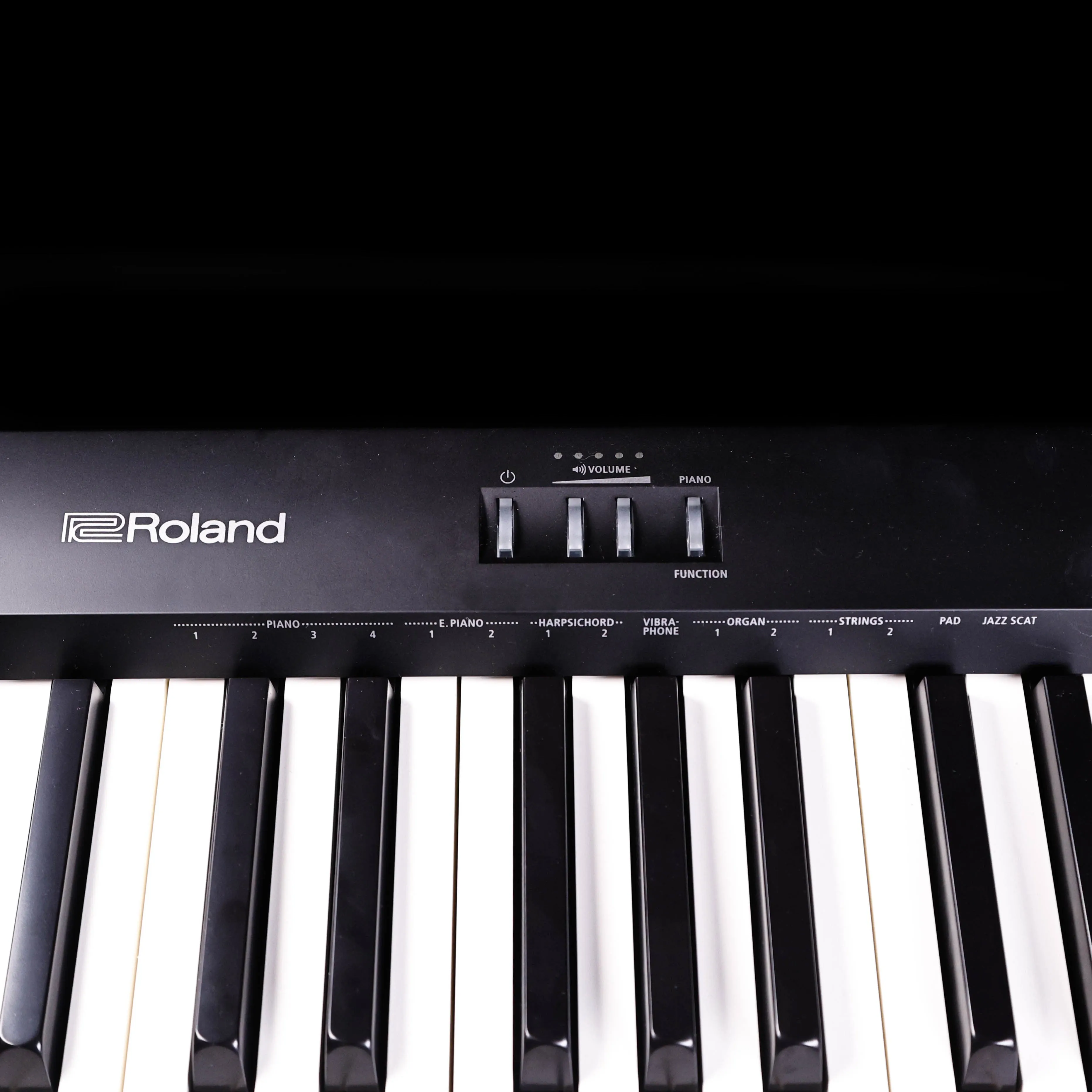 Roland FP-10 Digital Piano