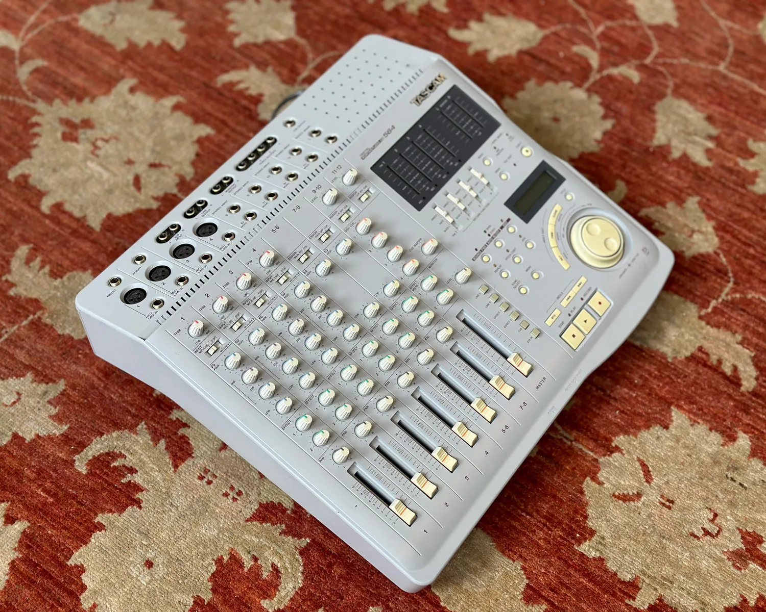 Tascam Digital Portastudio 564 Four-Track MiniDisc Recorder